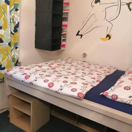 Pestalozza Homestay *