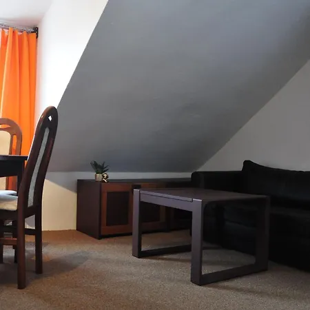 Pestalozza * Špindlerŭv Mlýn